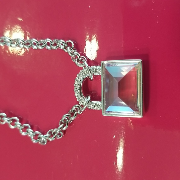 Swarovski Silver Padlock Bracelet with Clear Crystal - Picture 3 of 9